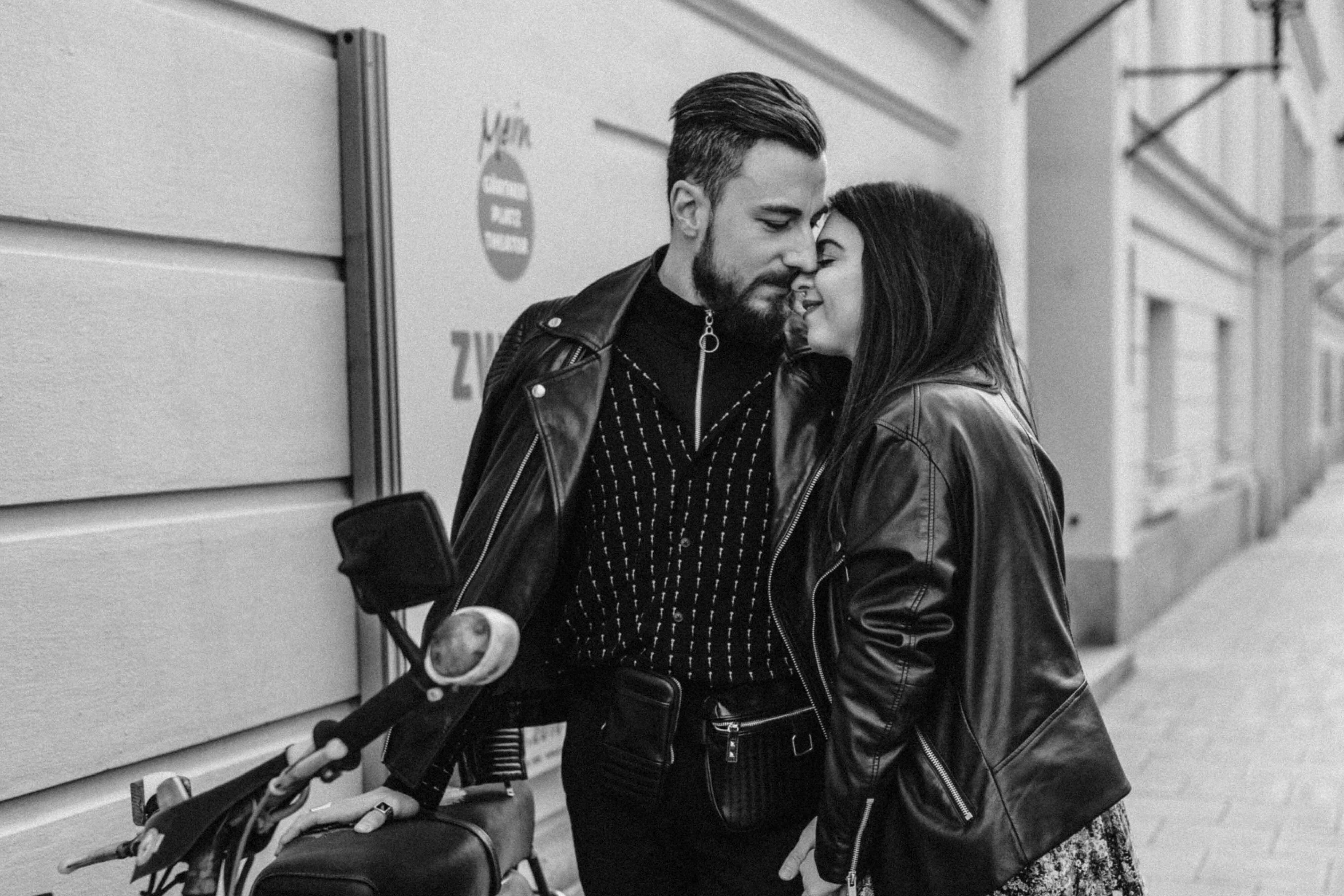 Gaertnerplatz Paar Vespa Gaertnerplatztheater Muenchen Sonja Poehlmann